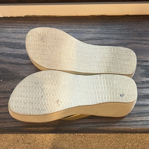 Havanas flip flop.  Size 6. Gently used - Picture 3 of 5